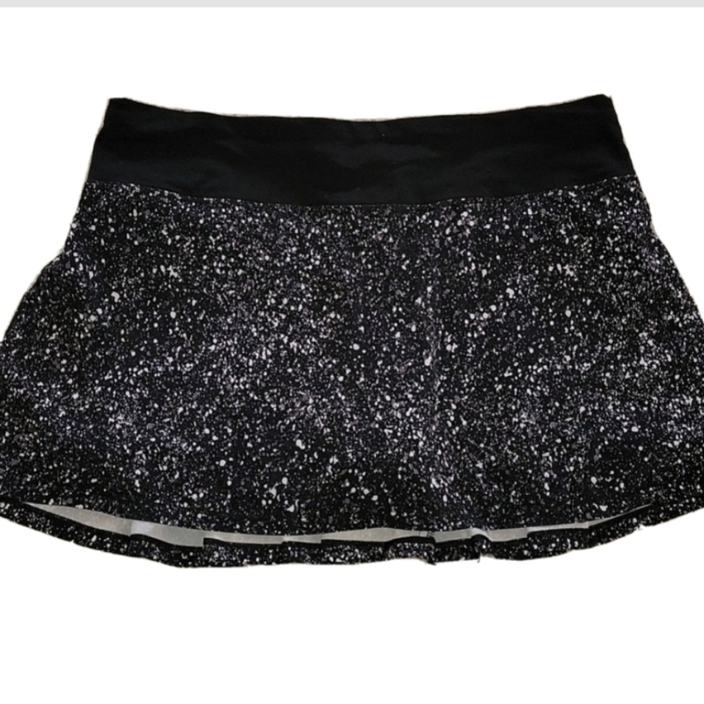 Lululemon Circuit Breaker Tennis Skirt Skort in Splatter black Size 6